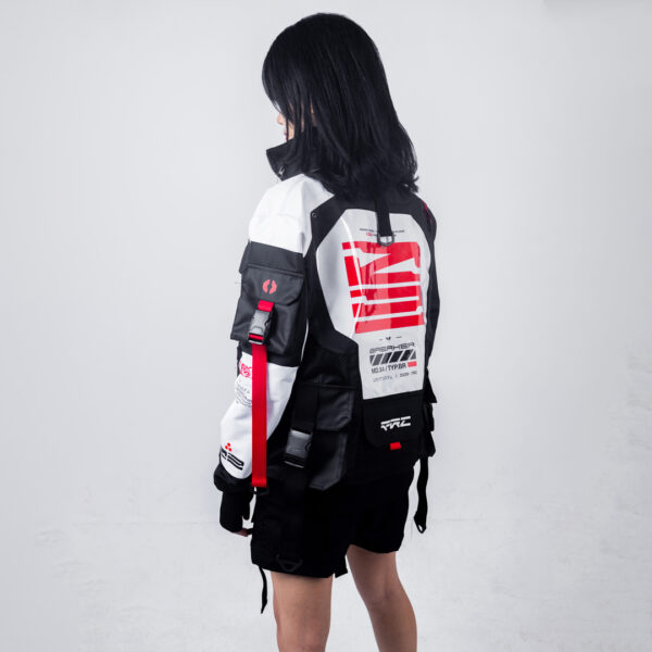 BREAKER/ WHITE